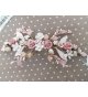 Prendido flores con perlas y brillantes