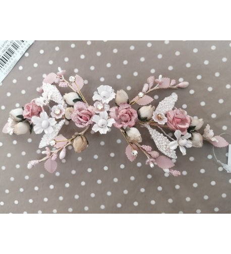Prendido flores con perlas y brillantes