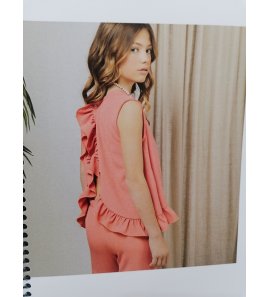 Conjunto salmon top abierto atras volante+pantalón
